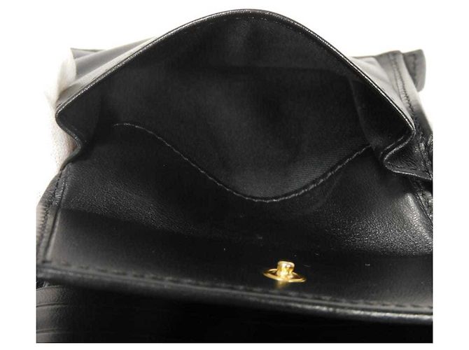 Fendi By The Way Piccolo Portafoglio con Borchie Oro Bi-fold Wallet Nero - vista 14