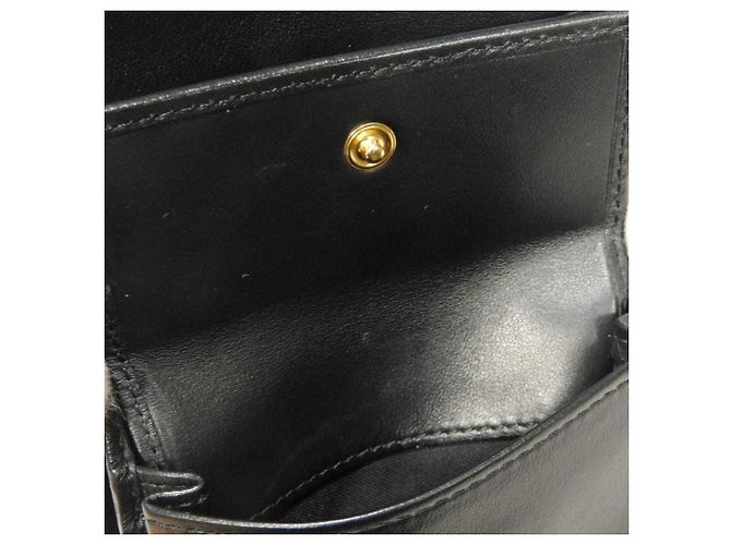 Fendi By The Way Piccolo Portafoglio con Borchie Oro Bi-fold Wallet Nero - vista 15