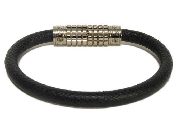 Bracciale Charm Louis Vuitton Nero Argento Grigio - vista 4