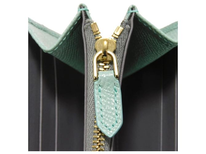 Bulgari Bvlgari Long Wallet in Glacier Turquoise Blau - Ansicht 8