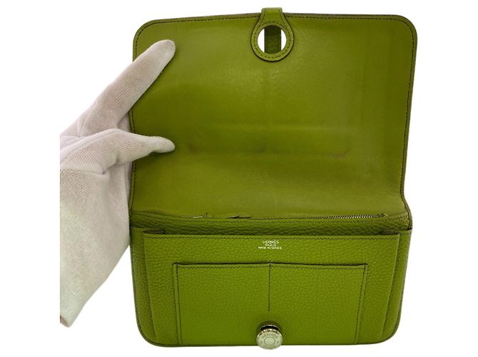 Hermès Hermes Dogon GM D-ring Bi-fold Long Wallet Green - view 6