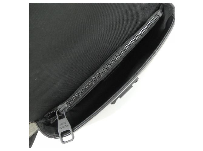 Borsa a tracolla Louis Vuitton Monogram S-Lock Marrone - vista 9