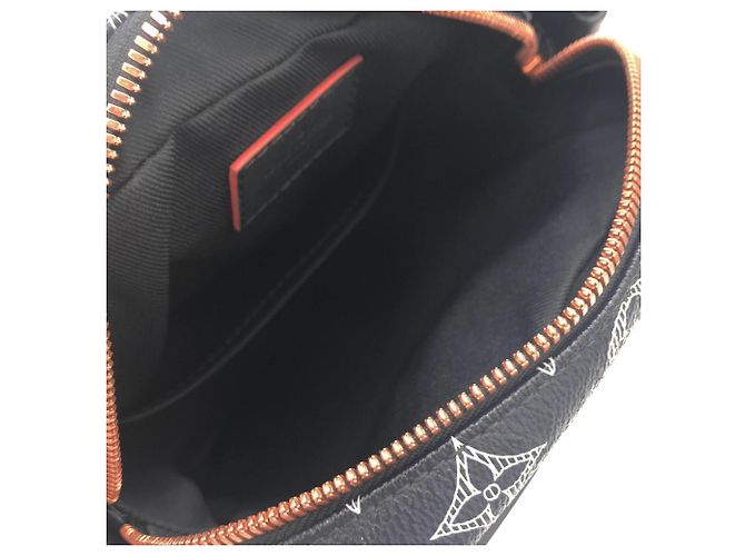 Borsa a Spalla Louis Vuitton Monogram Ink Danube Rosso Blu Corallo Monogramma - vista 7