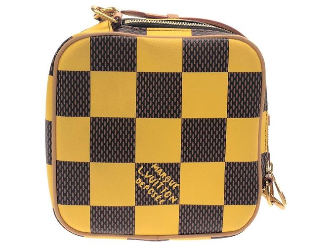 Borsa a tracolla Louis Vuitton Damier Pop Chess Giallo Damier ebene - vista 2