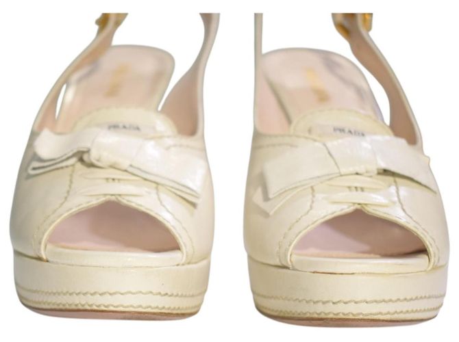 Prada Décolleté Platform Slingback Pelle Crema Crudo - vista 17