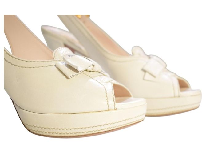 Prada Décolleté Platform Slingback Pelle Crema Crudo - vista 9