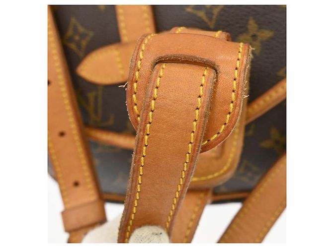 Louis Vuitton Saumur Monogram Canvas 30 Marron - vue 5