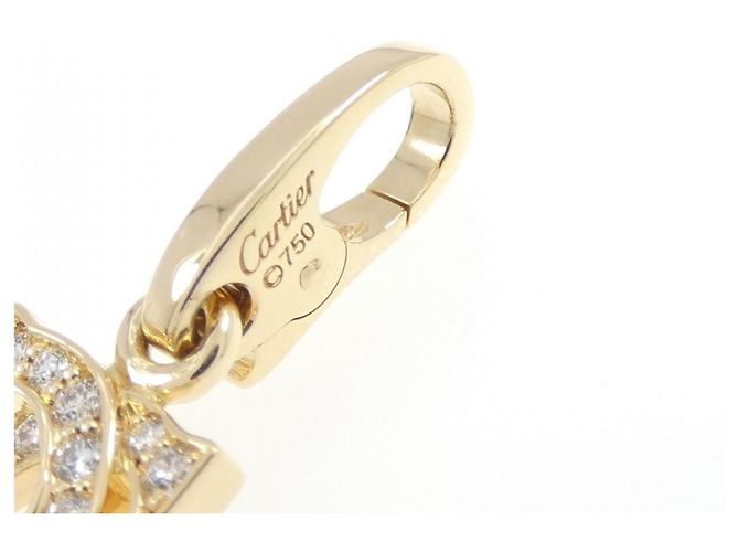 Charm 2C di Cartier in oro giallo - vista 3