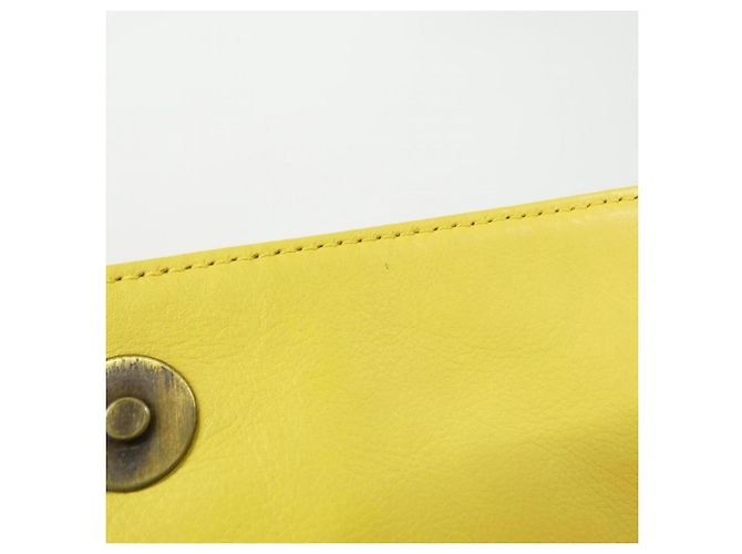 Borsa a tracolla in pelle gialla Chanel Giallo - vista 10