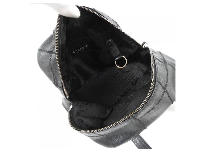 Borsa a tracolla Chanel 26134 in pelle di vitello granulata nera Nero - vista 7
