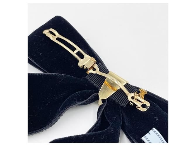 Barrette Triangle Prada 1IF154 in velluto nero - vista 3