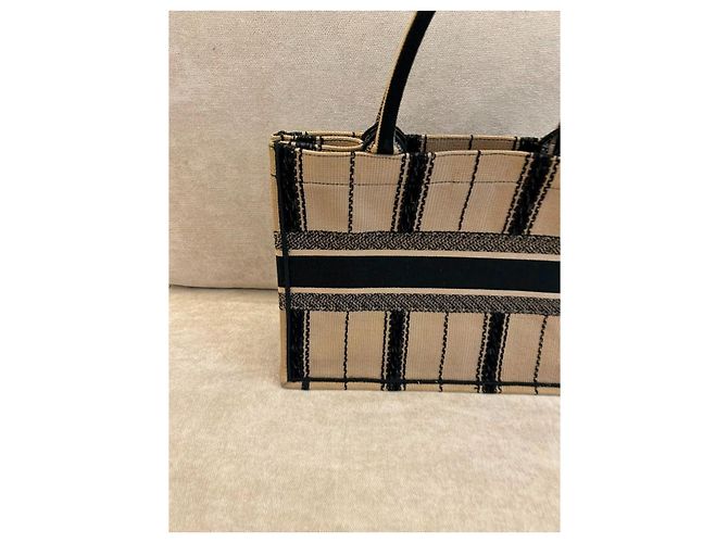 Dior Book Tote Borsa in Jacquard Nero Beige - vista 3