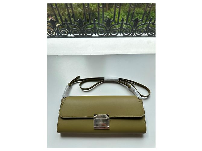 AMI Paris Borsa a tracolla in pelle verde oliva - vista 12