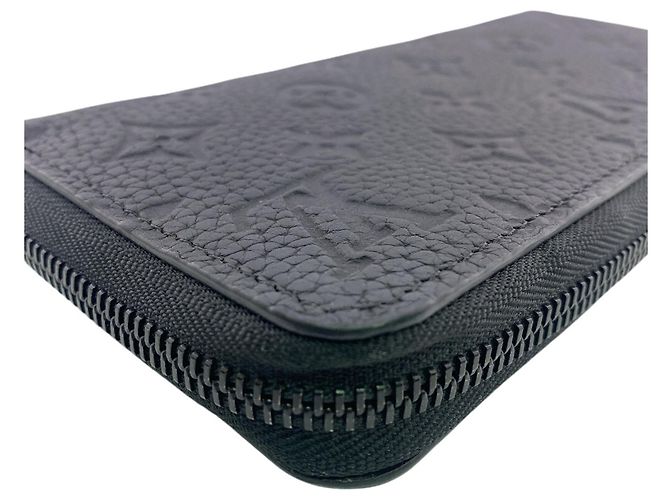 Louis Vuitton Taurillon Long Wallet Black - view 3