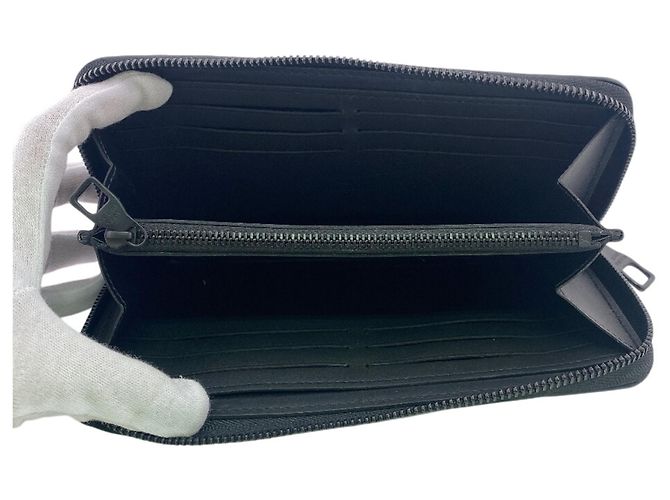 Louis Vuitton Taurillon Long Wallet Black - view 7
