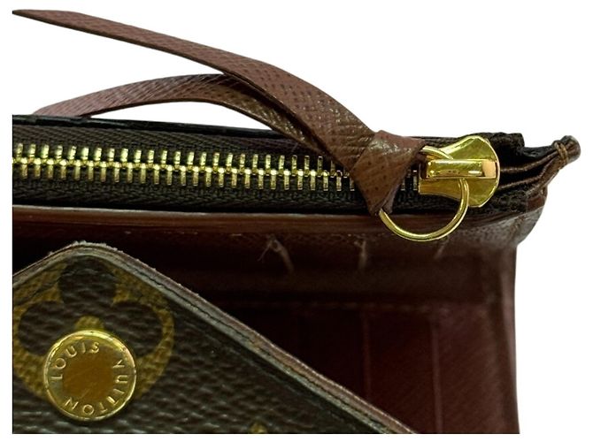 Cartera tríptico Monogram Louis Vuitton Castaño - vista 9