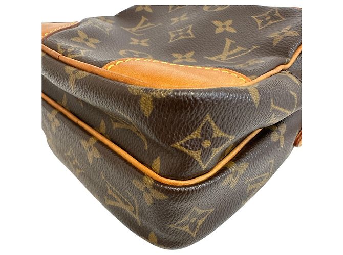 Borsa a tracolla Louis Vuitton Monogram Pochette Marrone - vista 5