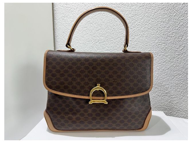 Céline Celine Macadam Logo Monogram Handtasche Braun Gold hardware - Ansicht 2