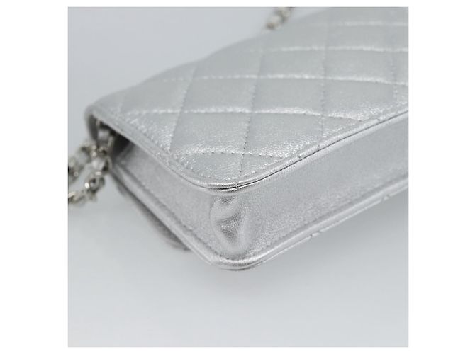 CHANEL Borsa a Spalla Matelasse con Catena in Pelle di Agnello Silver CC Auth 184788SAM Argento - vista 17