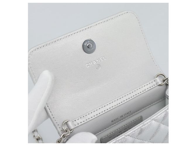 CHANEL Borsa a Spalla Matelasse con Catena in Pelle di Agnello Silver CC Auth 184788SAM Argento - vista 18