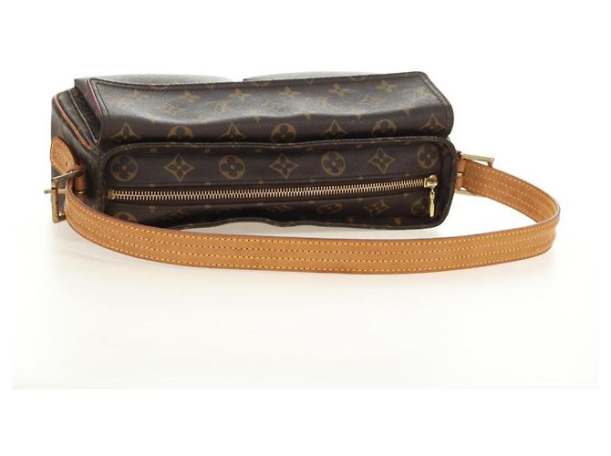 LOUIS VUITTON Bolso de Hombro Monogram Viva Cite MM M51164 LV Auth 185101SAV Monograma - vista 7