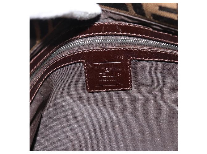 FENDI Zucca Canvas Mamma Baguette Shoulder Bag Black Brown Auth 185374V Marrone Nero - vista 17