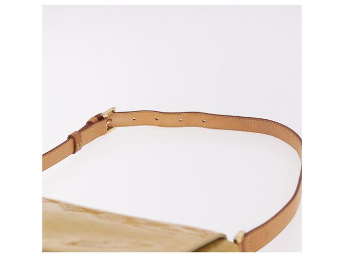 LOUIS VUITTON Monogram Vernis Thompson Street Bag Beige M91301 LV Auth 184873A - vista 14