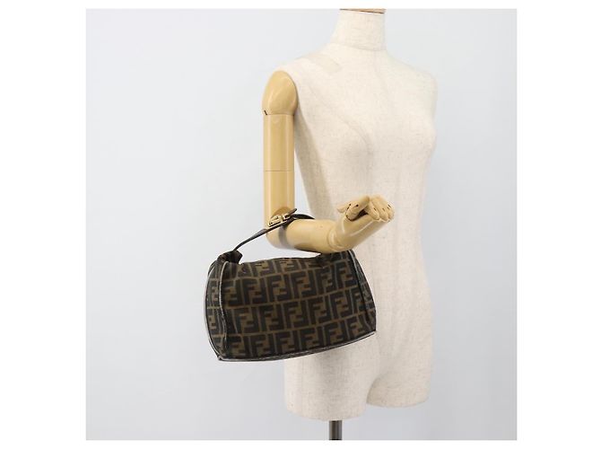 FENDI Zucca Canvas Vanity Hand Bag Black Brown Auth 184898 Marrone Nero - vista 23
