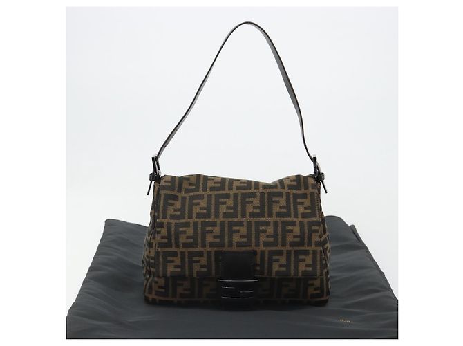 FENDI Zucca Canvas Mamma Baguette Shoulder Bag Black Brown Auth 184903SAM Marrone Nero - vista 12