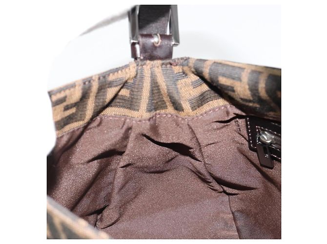 FENDI Zucca Canvas Mamma Baguette Shoulder Bag Black Brown Auth 184903SAM Marrone Nero - vista 23
