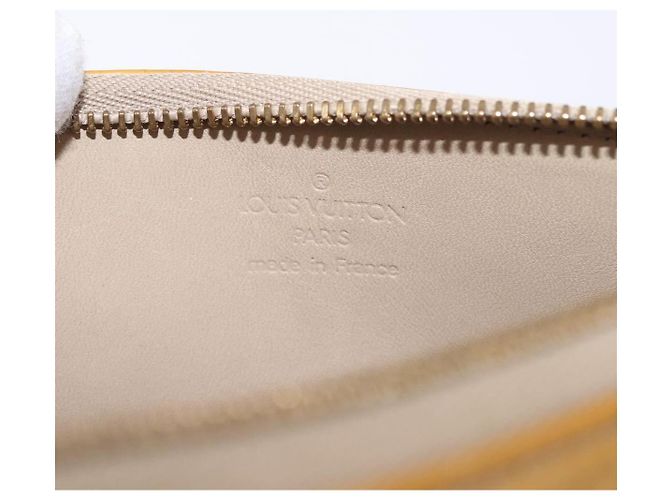 LOUIS VUITTON Monogram Vernis Lexington Pouch Beige M91010 LV Auth 184874 - vista 20