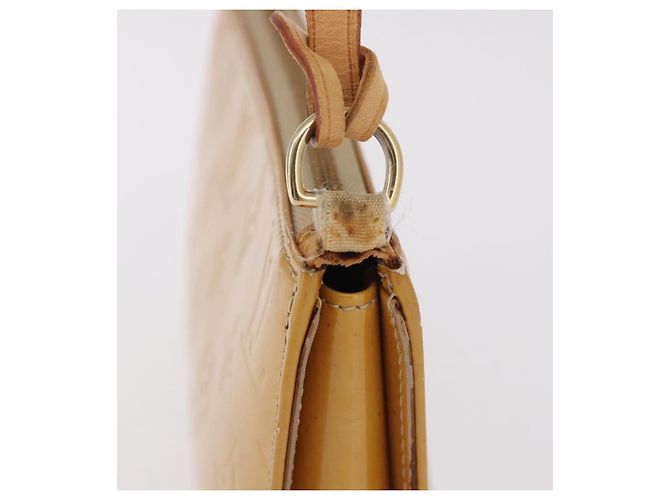 LOUIS VUITTON Monogram Vernis Lexington Pouch Beige M91010 LV Auth 184874 - vista 5