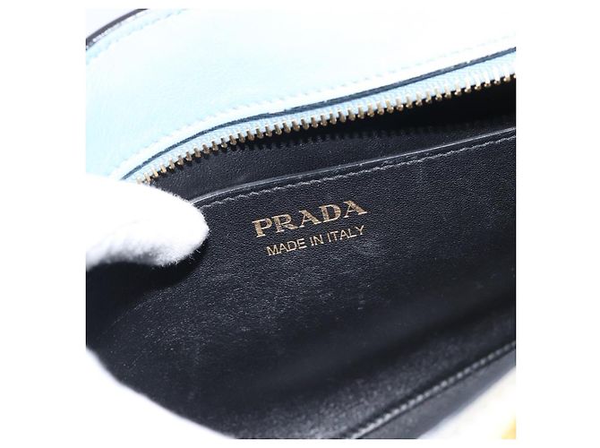Borsa a Spalla PRADA in Pelle Azzurro Chiaro Oro Auth ka4742M D'oro Blu chiaro - vista 22