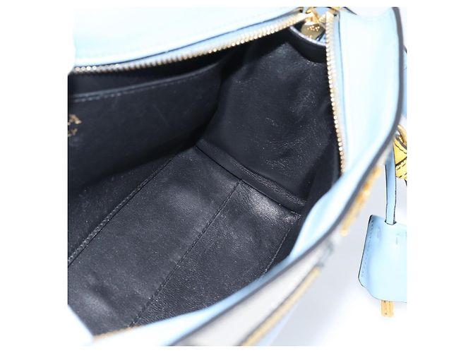 Borsa a Spalla PRADA in Pelle Azzurro Chiaro Oro Auth ka4742M D'oro Blu chiaro - vista 23