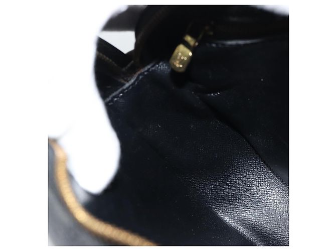 LOUIS VUITTON Epi Jeune Fille MM Borsa a Spalla Nera M52152 LV Auth ka4721 Nero - vista 21