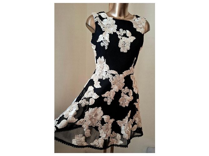 Autre Marque Abito da cocktail nero con ricami floreali Jus De Pom Beige - vista 8