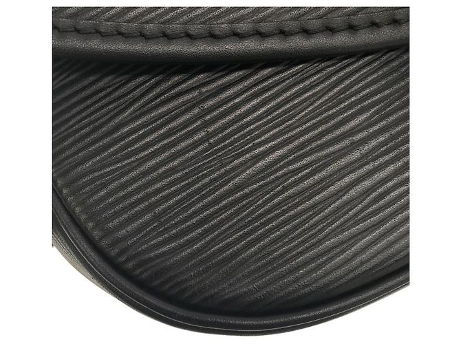 Borsa a tracolla Louis Vuitton Epi Saumur BB M23469 Nero - vista 4