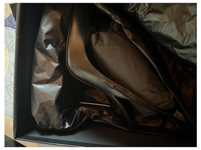 Saint Laurent Décolleté in pelle nera Nero - vista 11