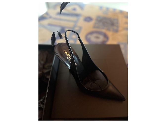 Saint Laurent Décolleté in pelle nera Nero - vista 2
