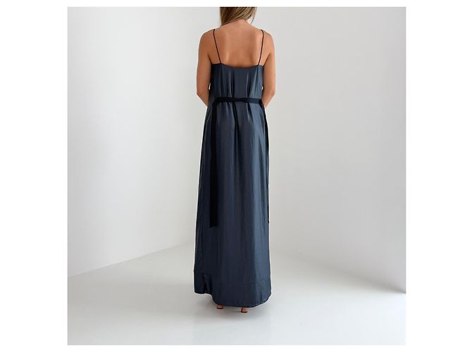 L'Agence Maxi-Kleid mit Rüschen und Gürtel Marineblau - Ansicht 3