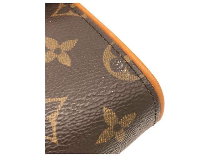 Pochette Florentine Monogram Louis Vuitton a Vita Marrone - vista 4