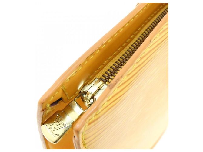Borsa Louis Vuitton Epi Saint Jacques Giallo - vista 5
