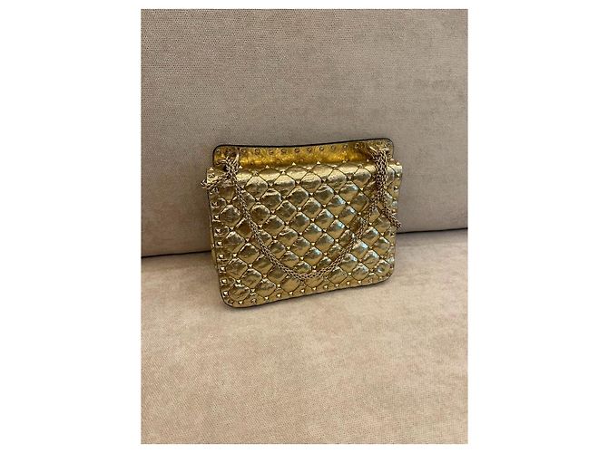 Valentino Garavani Rockstud Spike Borsa a Tracolla Pelle Oro D'oro - vista 2