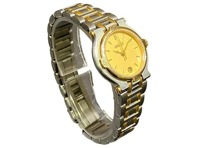 Relógio de pulso Gucci de quartzo com mostrador dourado - vista 3