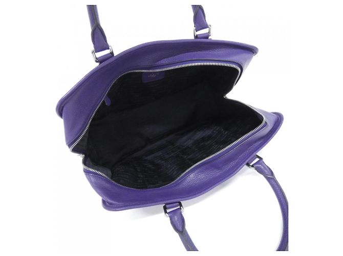 Borsa Amazona di Loewe in pelle viola Porpora - vista 7