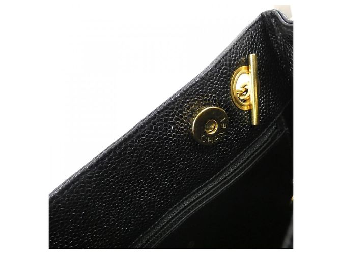 Borsa a tracolla Chanel in pelle di vitello granulata Nero - vista 7