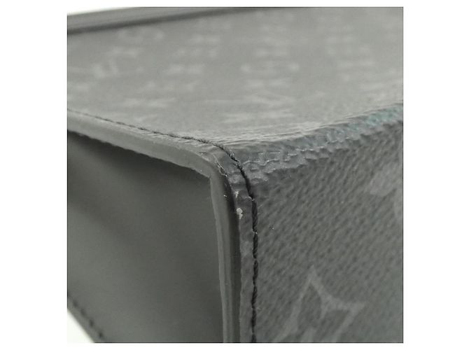 Louis Vuitton Monogram Eclipse Pochette Voyage MM Nero - vista 3