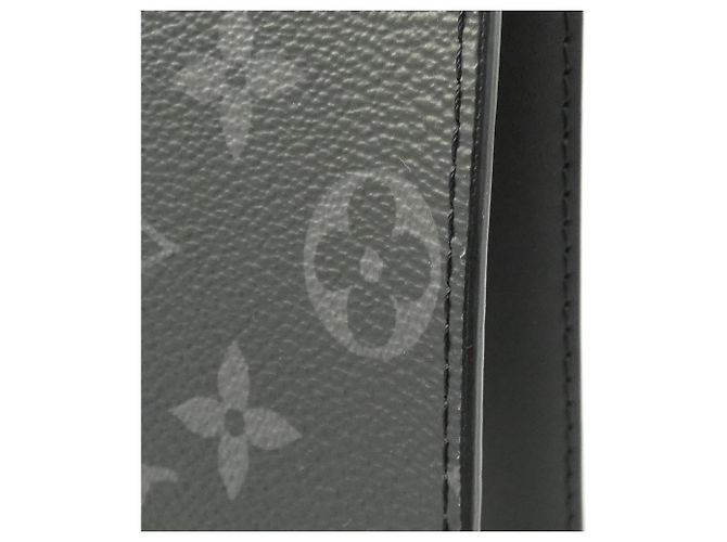 Louis Vuitton Monogram Eclipse Pochette Voyage MM Nero - vista 6