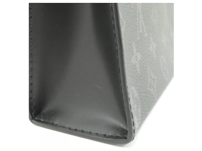 Louis Vuitton Monogram Eclipse Pochette Voyage MM Nero - vista 7