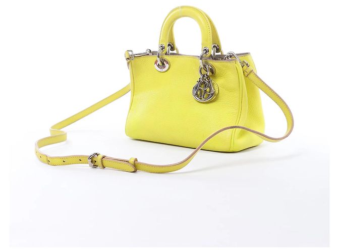 Mini borsa 2Way Diorissimo in pelle Dior gialla - vista 3
